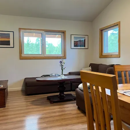 Marika Puhkekuela - Metsanurga Puhkemaja 