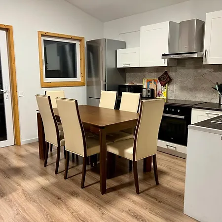 Marika Puhkekuela - Metsanurga Puhkemaja 