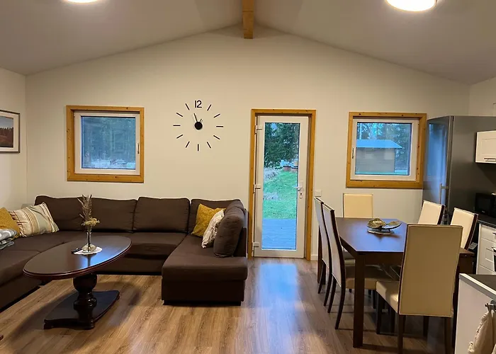 Marika Puhkekuela - Metsanurga Puhkemaja 